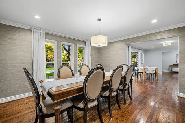 $1,350,000 | 7612 Maplecrest Drive, Dallas, TX 75254