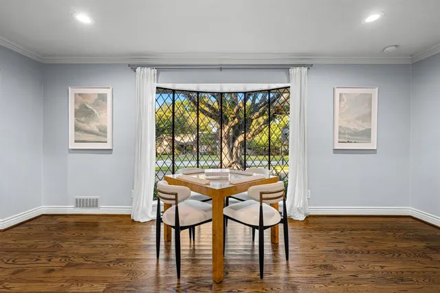 $1,350,000 | 7612 Maplecrest Drive, Dallas, TX 75254