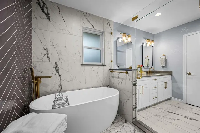 $1,350,000 | 7612 Maplecrest Drive, Dallas, TX 75254