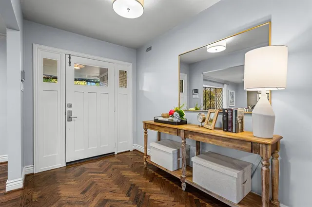 $1,350,000 | 7612 Maplecrest Drive, Dallas, TX 75254