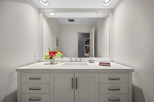 $1,350,000 | 7612 Maplecrest Drive, Dallas, TX 75254