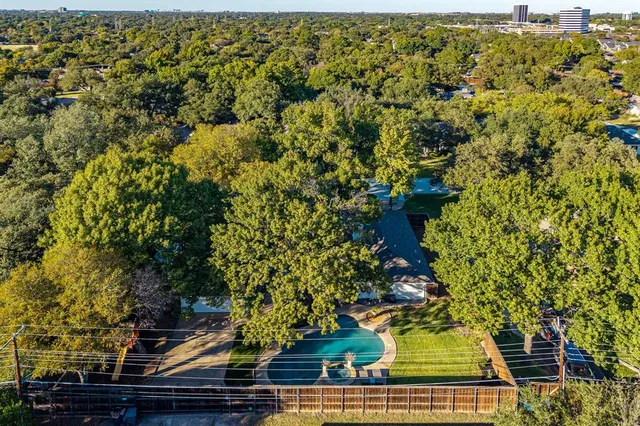 $1,350,000 | 7612 Maplecrest Drive, Dallas, TX 75254