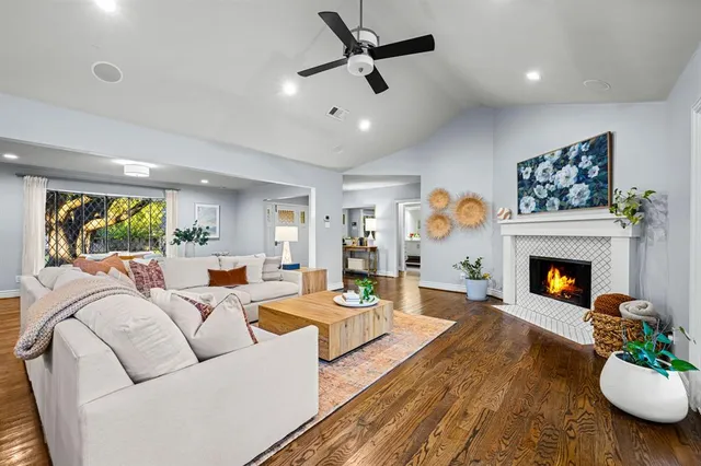 $1,350,000 | 7612 Maplecrest Drive, Dallas, TX 75254