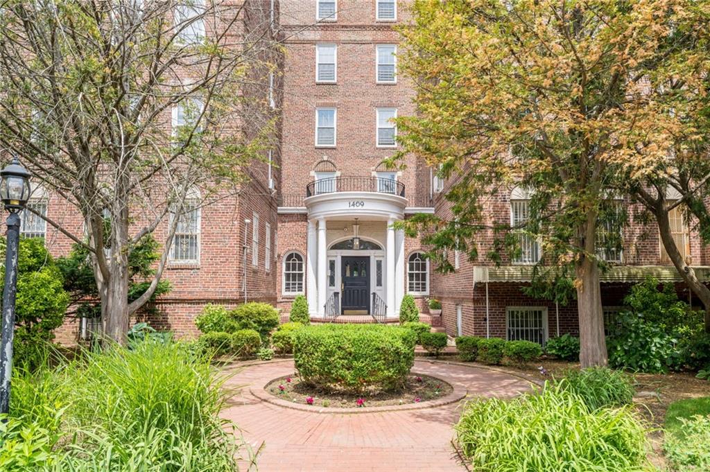 1409 Albemarle Road, Unit 5B Brooklyn, NY 11226 - Photo 19 of 21