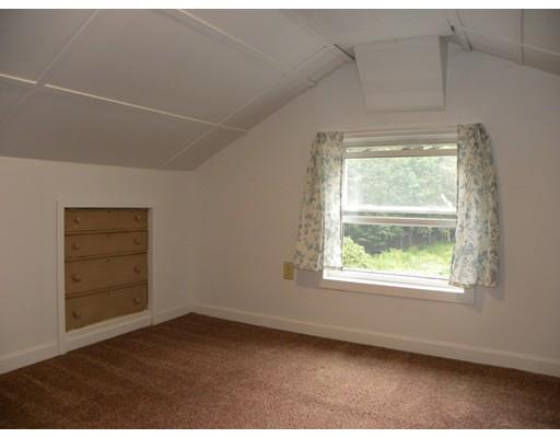 300 Partridge Hill Road Charlton, MA 01507 - Photo 15 of 39 an empty room with windows