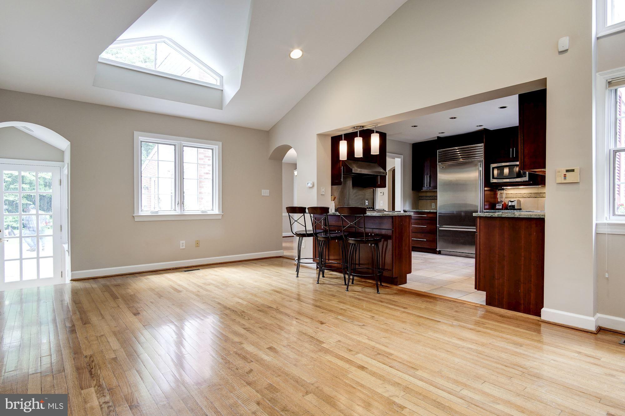 5013 Brookdale Road Bethesda, MD 20816 - Photo 8 of 57