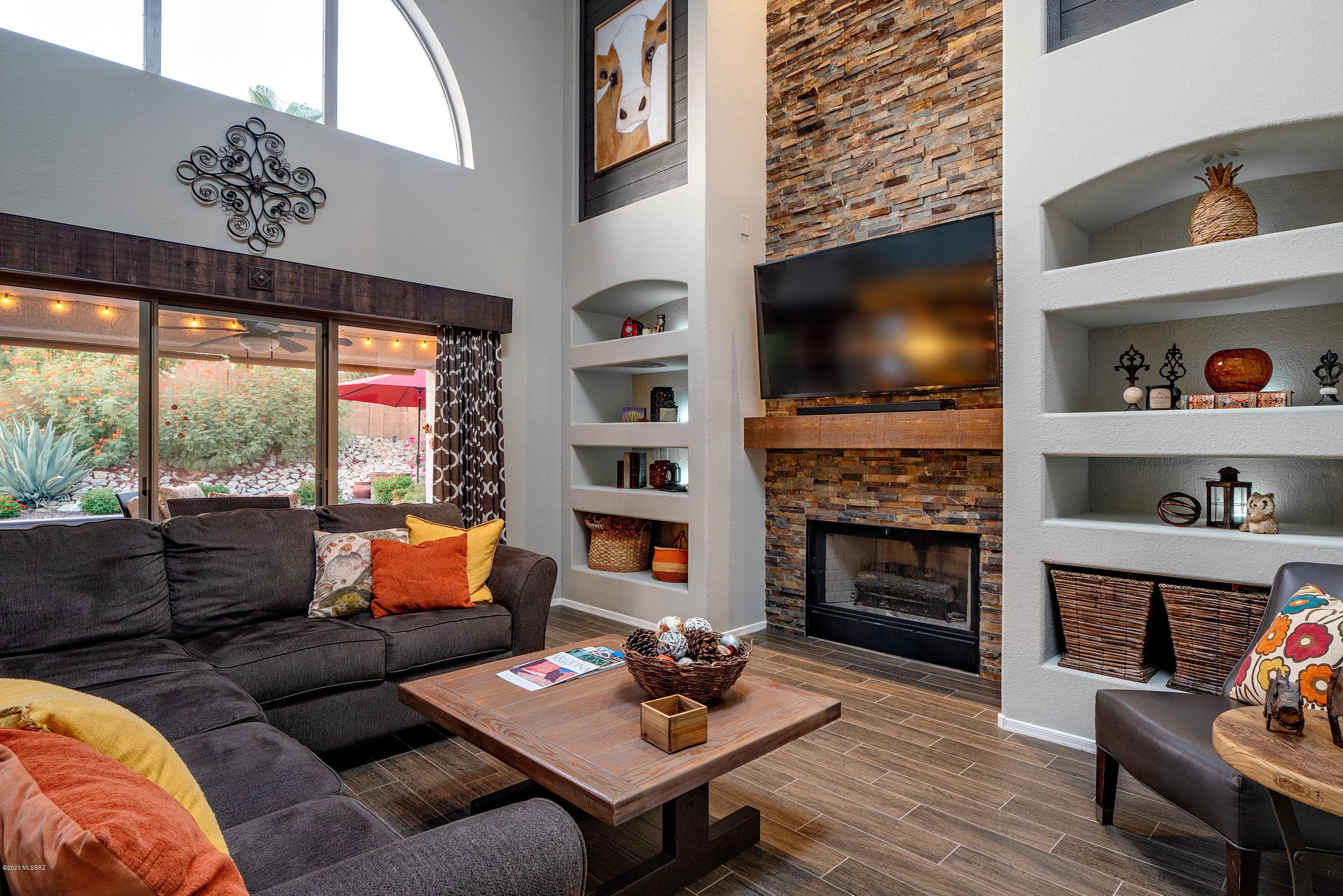 611 Bridal Veil Falls Road Tucson, AZ 85755 - Photo 4 of 37