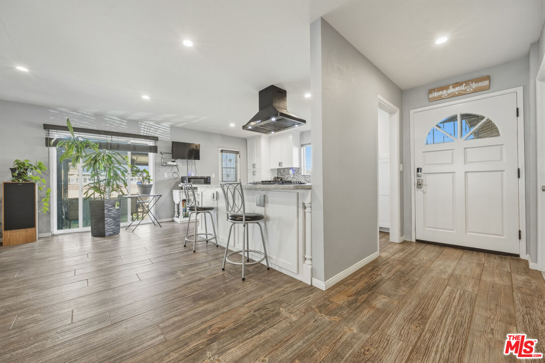 879 East Turmont Street Carson, CA 90746 - Photo 15 of 58