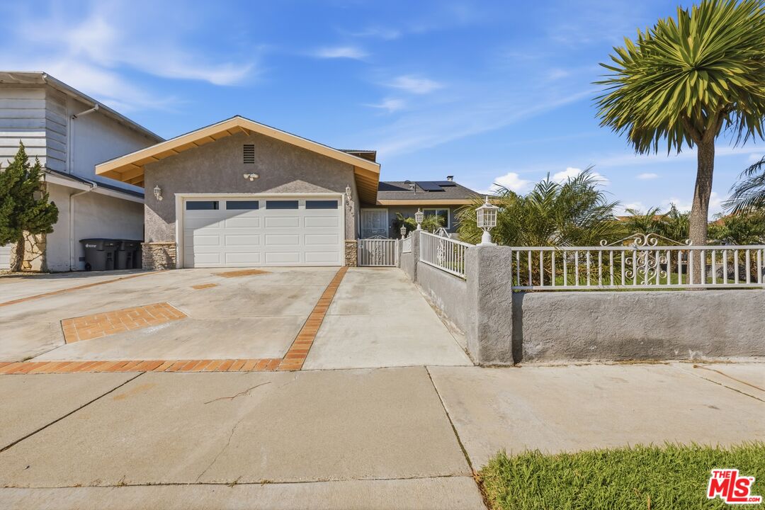 879 East Turmont Street Carson, CA 90746 - Photo 54 of 58