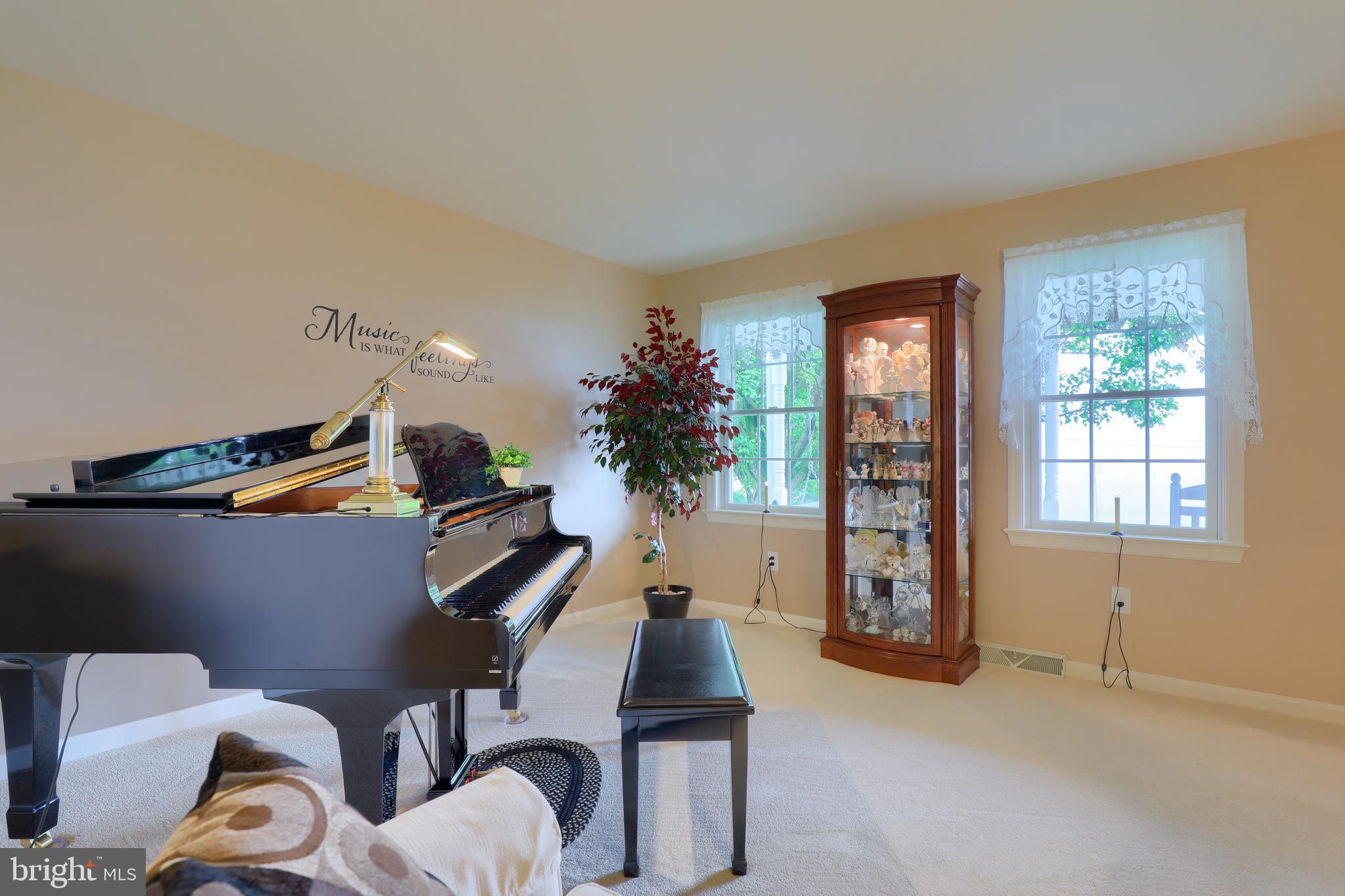62 Fairview Road Lititz, PA 17543 - Photo 7 of 68