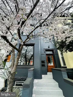 a view of outdoor space