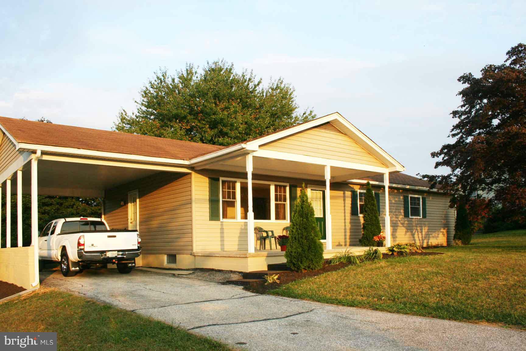 1434 Washington Road Westminster, MD 21157 - Photo 13 of 30 Exterior (Front)