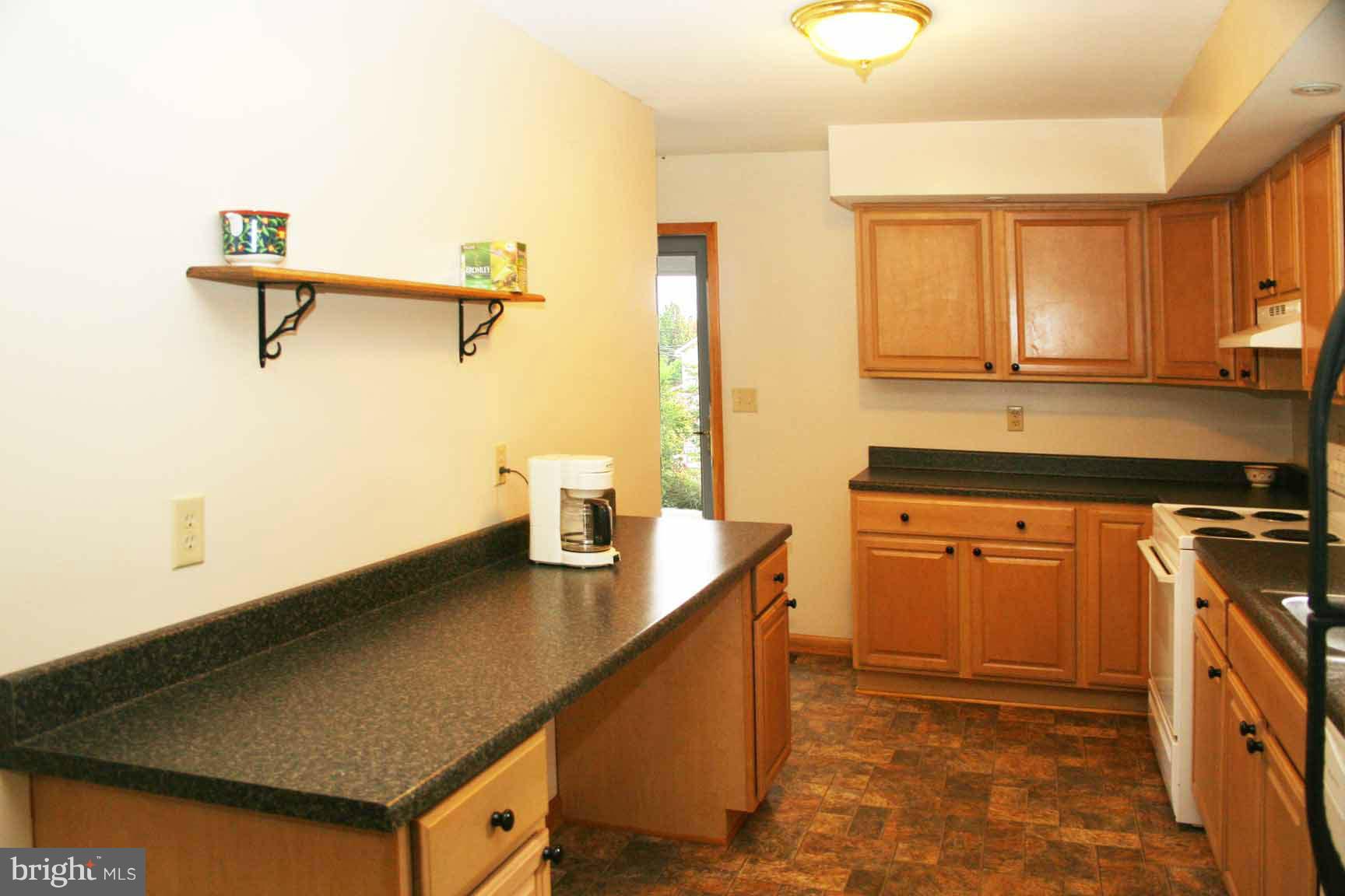 1434 Washington Road Westminster, MD 21157 - Photo 6 of 30 Kitchen