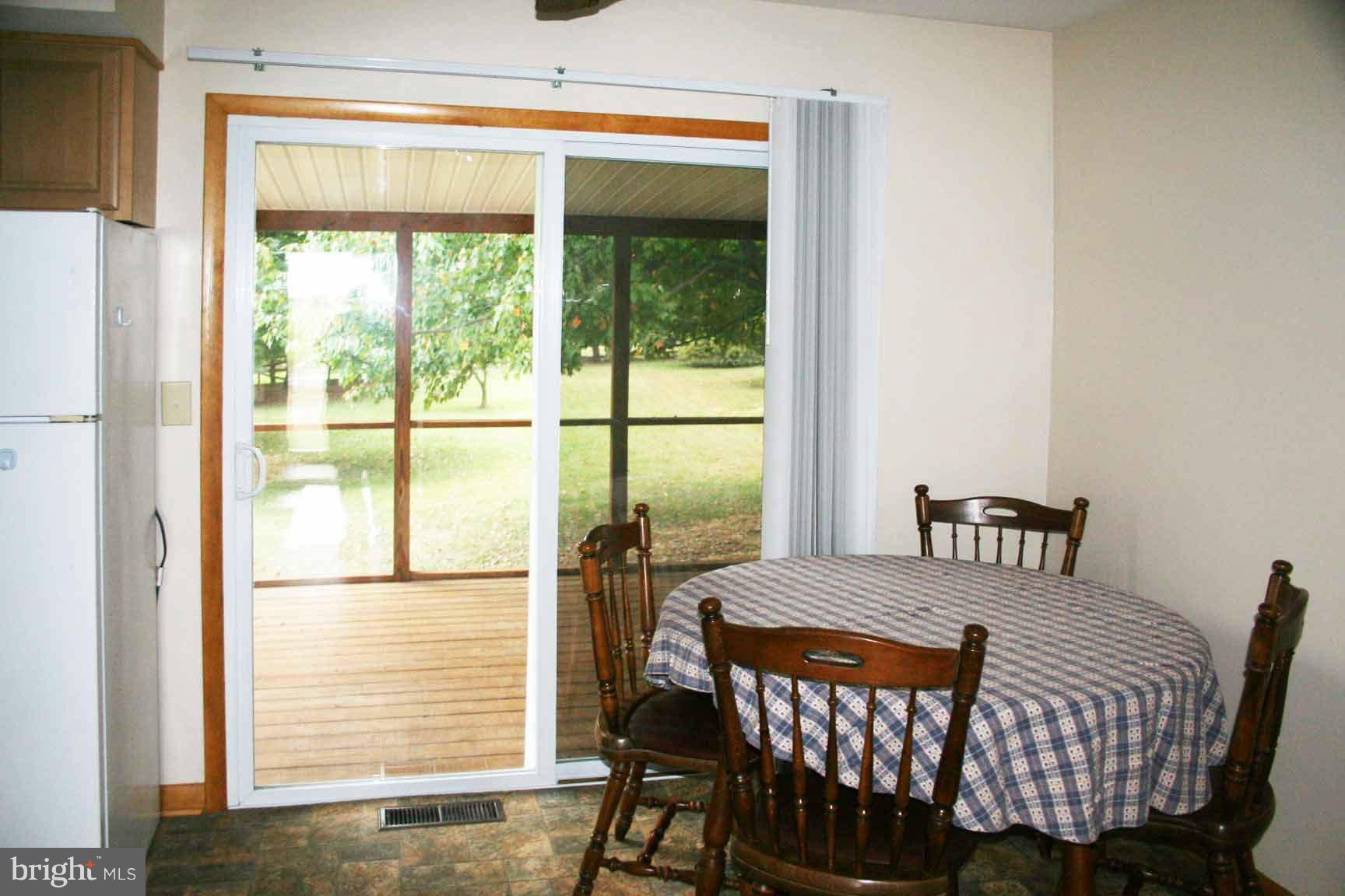 1434 Washington Road Westminster, MD 21157 - Photo 10 of 30 Dining Room