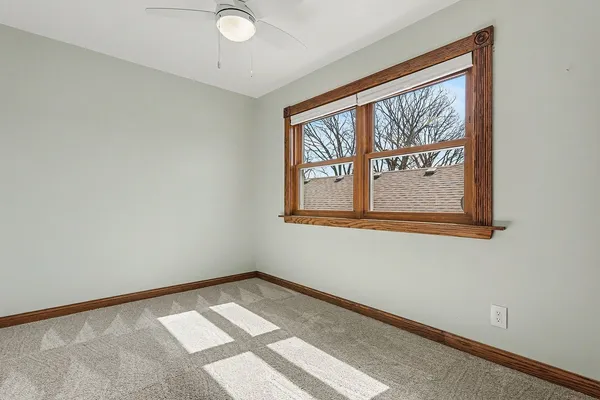 $389,900 | 11231 South Worth Avenue, Worth, IL 60482