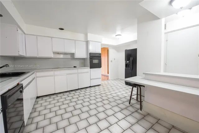 a view of a storage & utility room