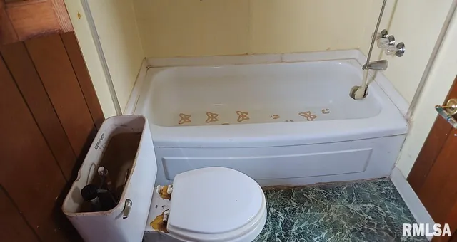 $32,900 | 2130 Rains Street, Murphysboro, IL 62966