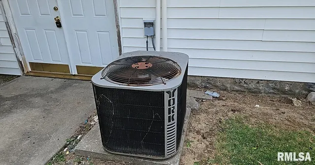 $32,900 | 2130 Rains Street, Murphysboro, IL 62966