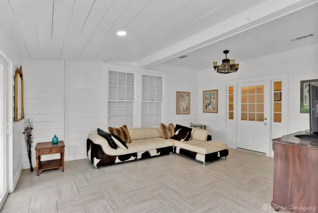 $380,000 | 120 Texas Street, Natchitoches, LA 71457