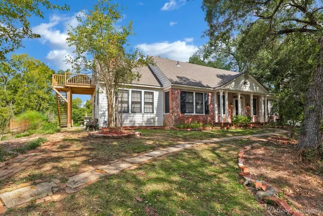 $380,000 | 120 Texas Street, Natchitoches, LA 71457
