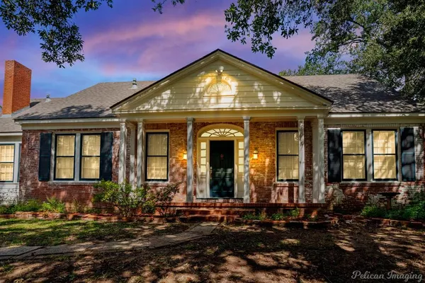 $380,000 | 120 Texas Street, Natchitoches, LA 71457