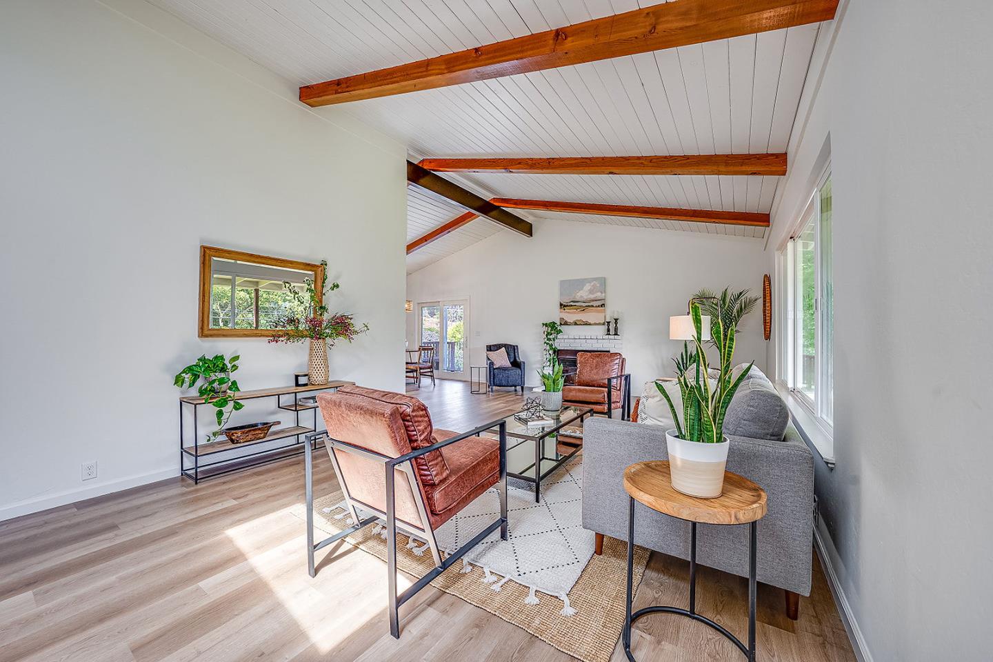 519 McDonald Road Aptos, CA 95003 - Photo 6 of 66 Gallery Image 6