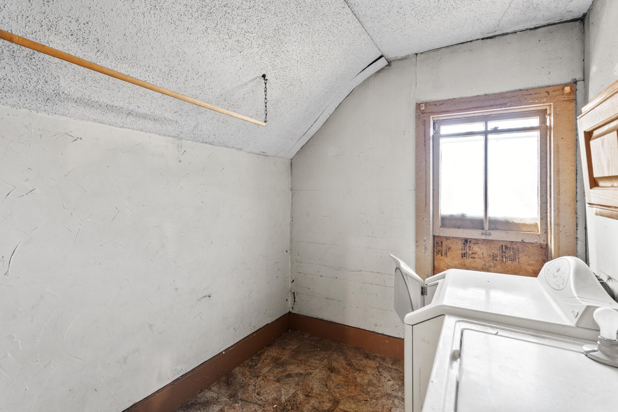 345 Maple Street St. Paul, MN 55106 - Photo 22 of 32