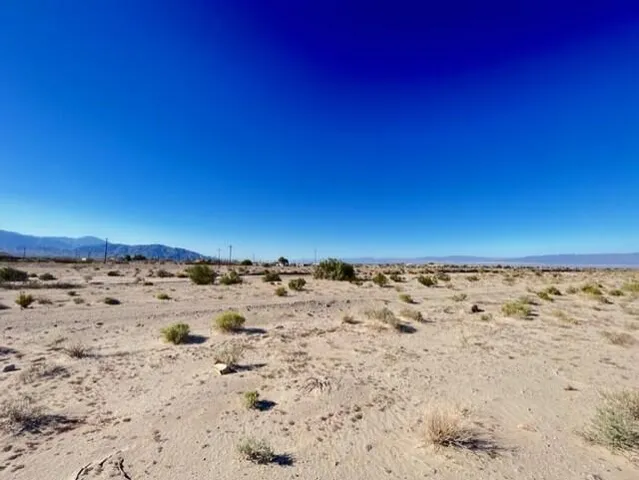 $7,500 | 2641 Desert Drive, Thermal, CA 92274