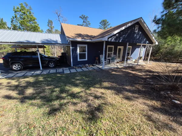 $1,800 | 107 Honopu Drive, Bastrop, TX 78602