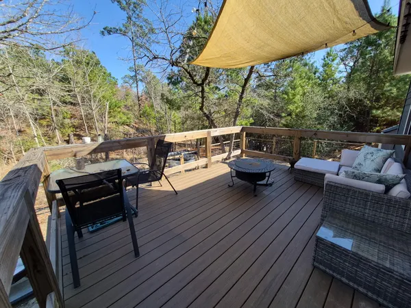 $1,800 | 107 Honopu Drive, Bastrop, TX 78602