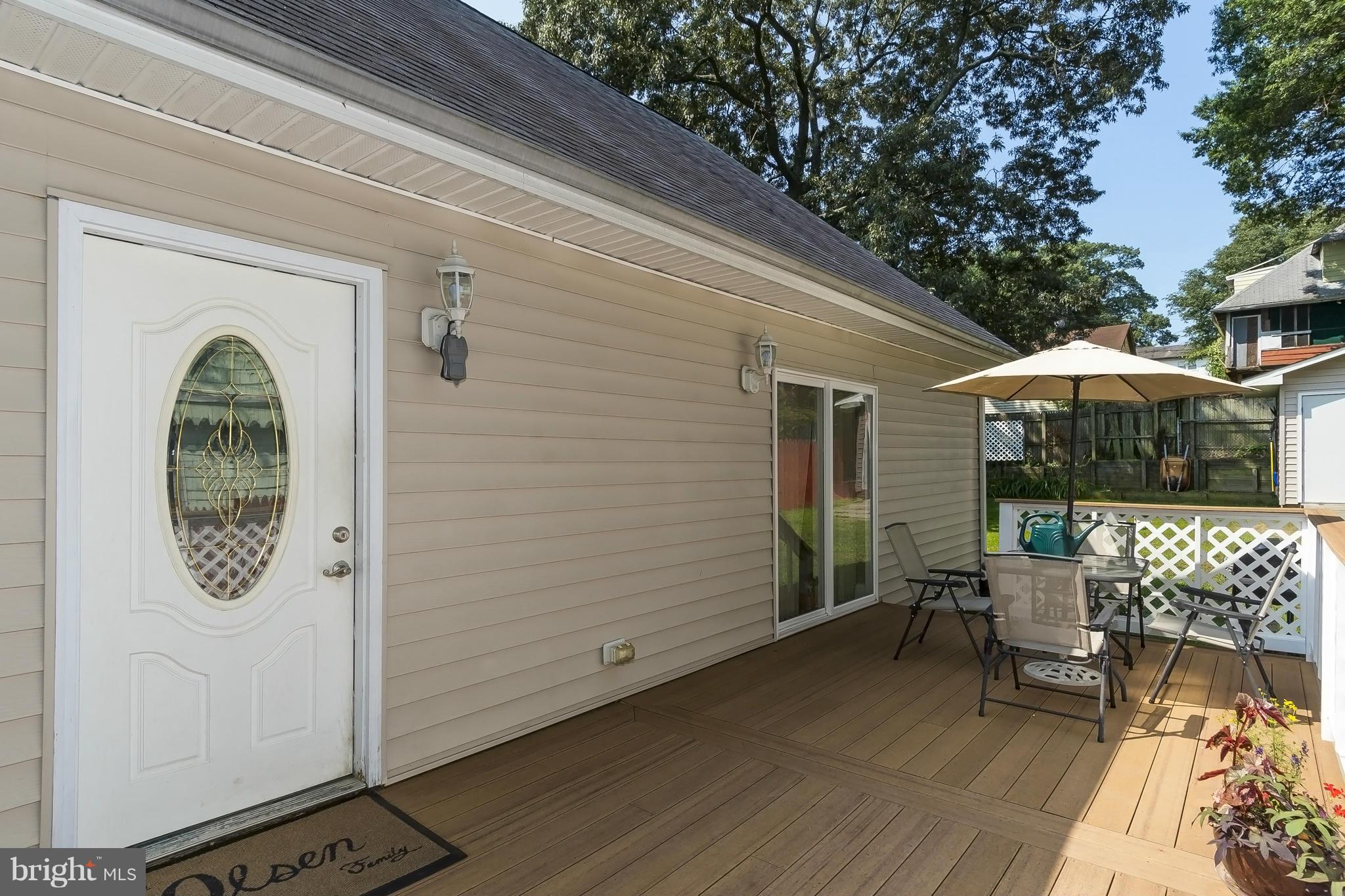 1628 Midland Road Edgewater, MD 21037 - Photo 3 of 22 Exterior (Front)