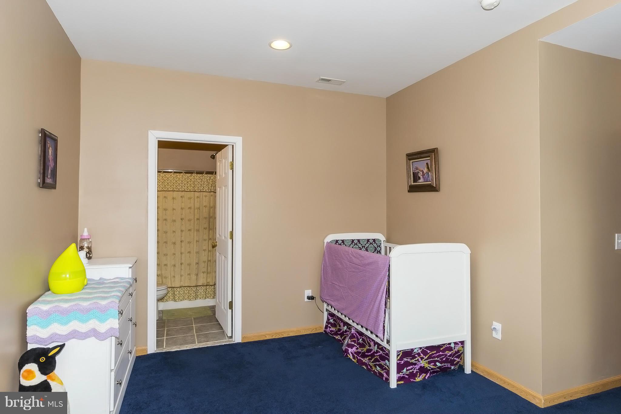 1628 Midland Road Edgewater, MD 21037 - Photo 9 of 22 Bedroom