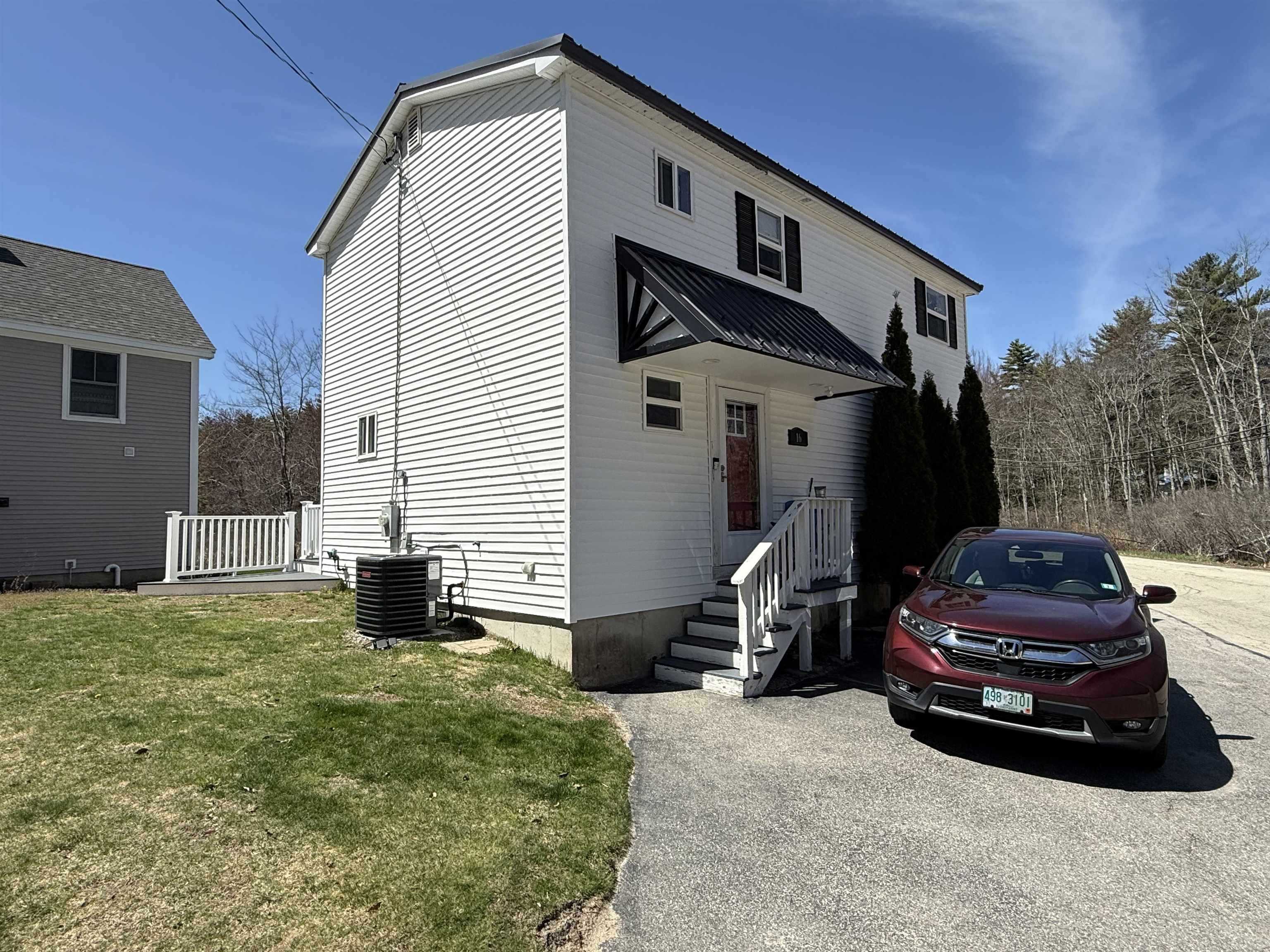 16 West Shore Drive Raymond, NH 03077 - Photo 1 of 15 Gallery Image 1