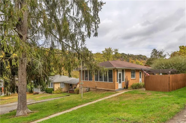 $185,250 | 405 Antonelli Drive, McKeesport, PA 15135