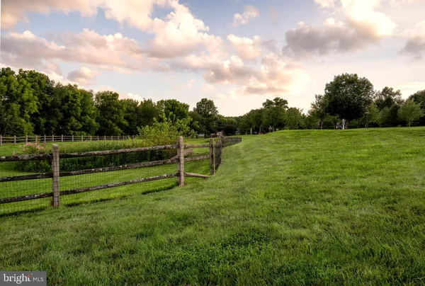 $2,875 | 403 Ridgeview Court, Sellersville, PA 18960