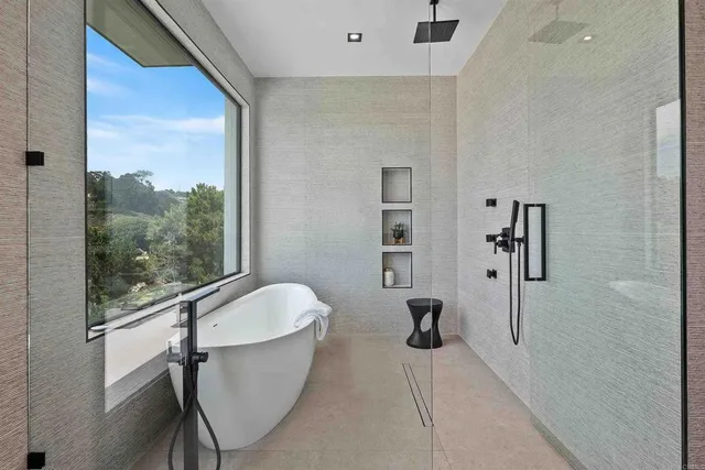 $13,500,000 | 6627 Muirlands Drive, La Jolla, CA 92037