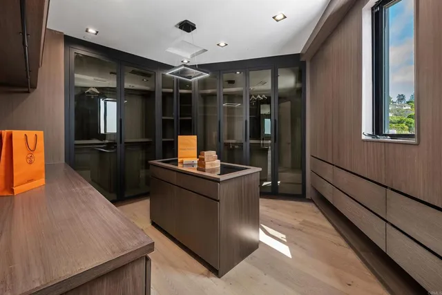 $13,500,000 | 6627 Muirlands Drive, La Jolla, CA 92037