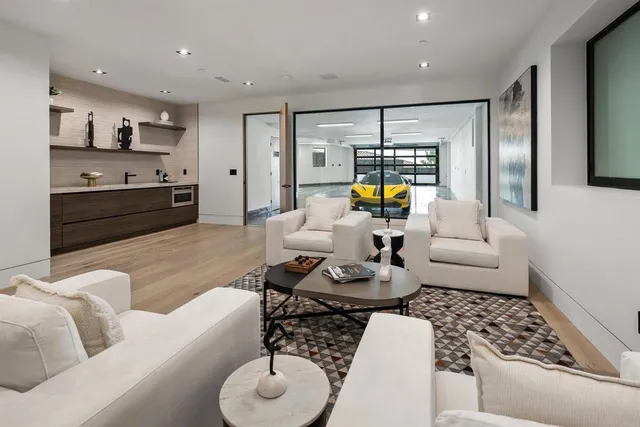 $13,500,000 | 6627 Muirlands Drive, La Jolla, CA 92037