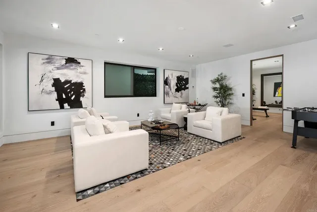 $13,500,000 | 6627 Muirlands Drive, La Jolla, CA 92037