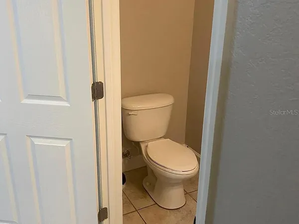 $1,900 | 2508 Southwest 35th Place, Unit S111, Gainesville, FL 32608