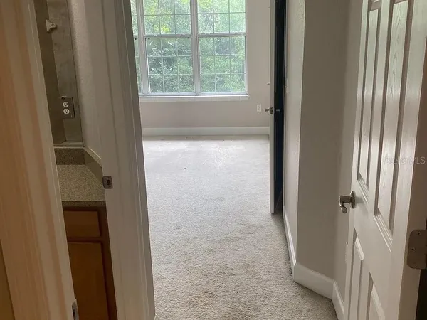$1,900 | 2508 Southwest 35th Place, Unit S111, Gainesville, FL 32608