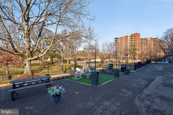 a view of a terrace with sitting area