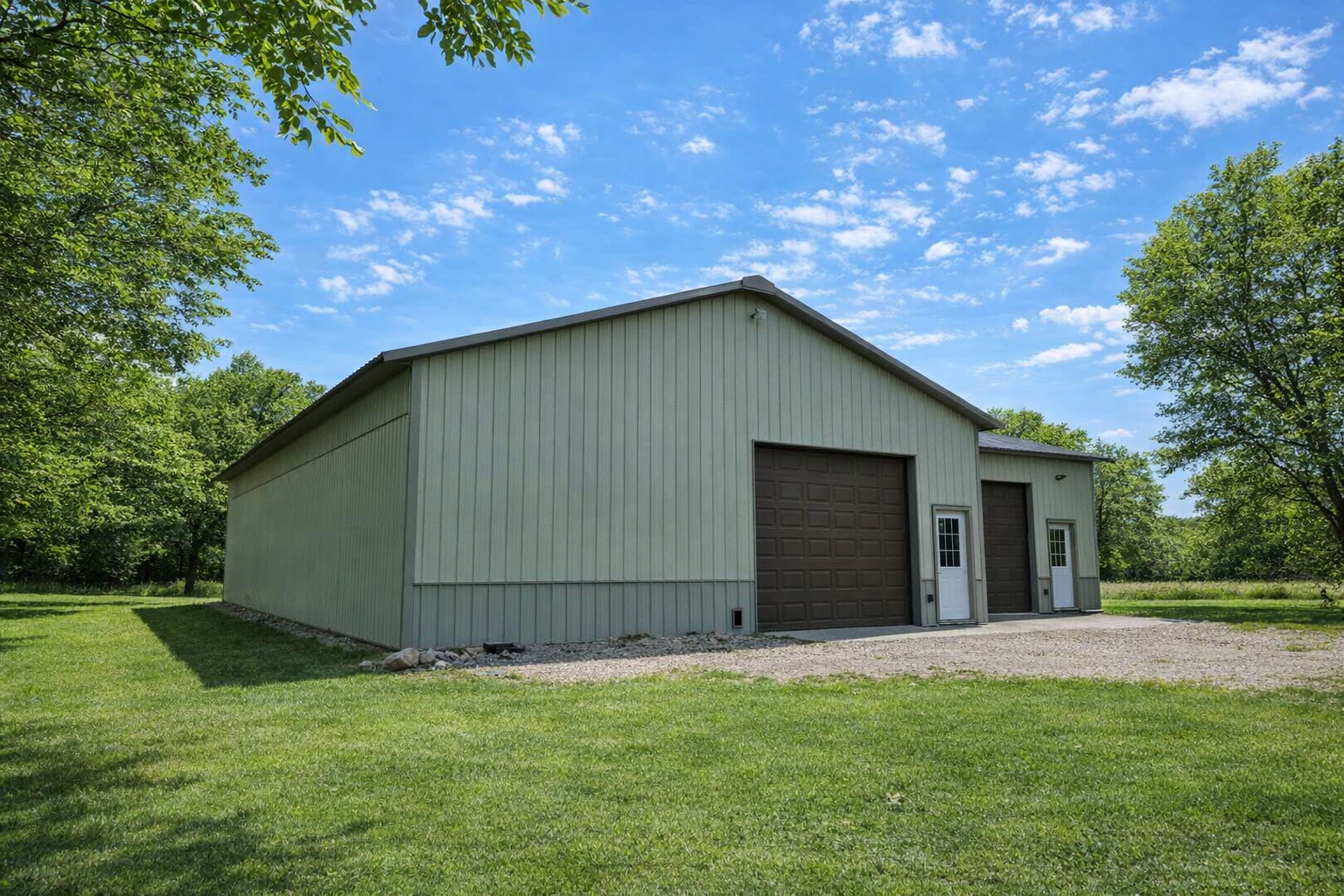 29776 Hayes Avenue Northfield, MN 55057 - Photo 13 of 19