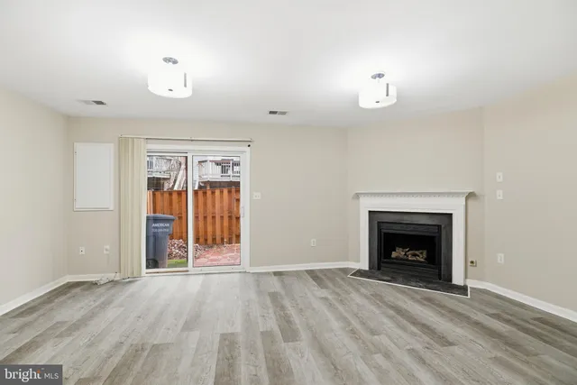 $3,000 | 14319 Legend Glen Court, Gainesville, VA 20155