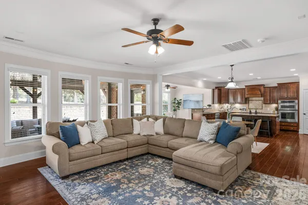 $1,150,000 | 2709 Creek Manor Drive, Waxhaw, NC 28173