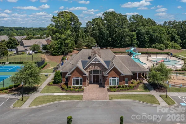 $1,150,000 | 2709 Creek Manor Drive, Waxhaw, NC 28173