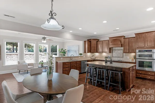 $1,150,000 | 2709 Creek Manor Drive, Waxhaw, NC 28173