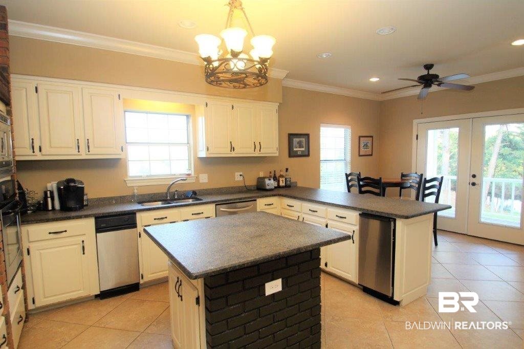 3700 St Andrews Place Mobile, AL 36693 - Photo 11 of 30