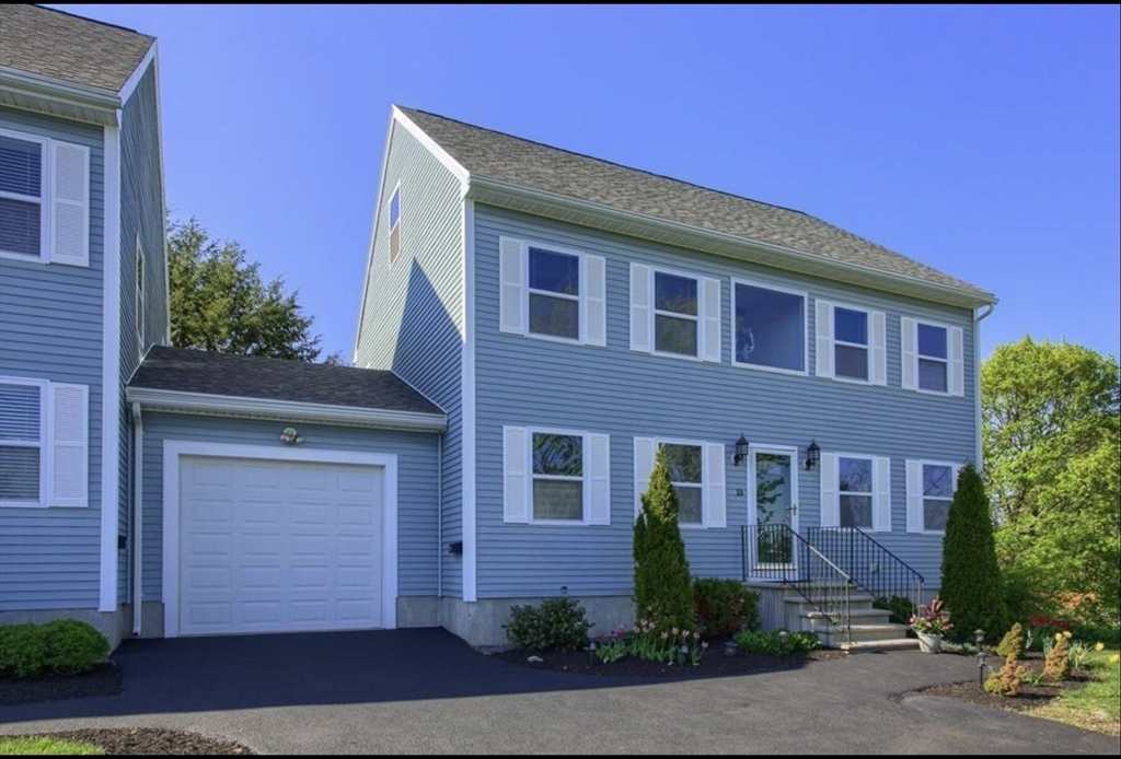 13 Cottage Street, Unit 1 Wakefield, MA 01880 - Photo 1 of 17