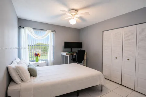 $559,000 | 1327 Seagrape Circle, Weston, FL 33326